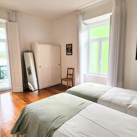 Hortense - Quiet House In *